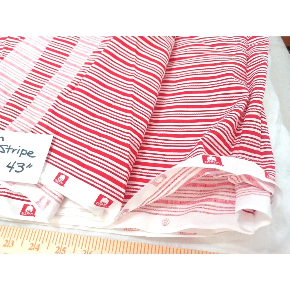 Red White Stripes Christmas Craft Sewing Quilting Cotton Fabric 1 Pc 128